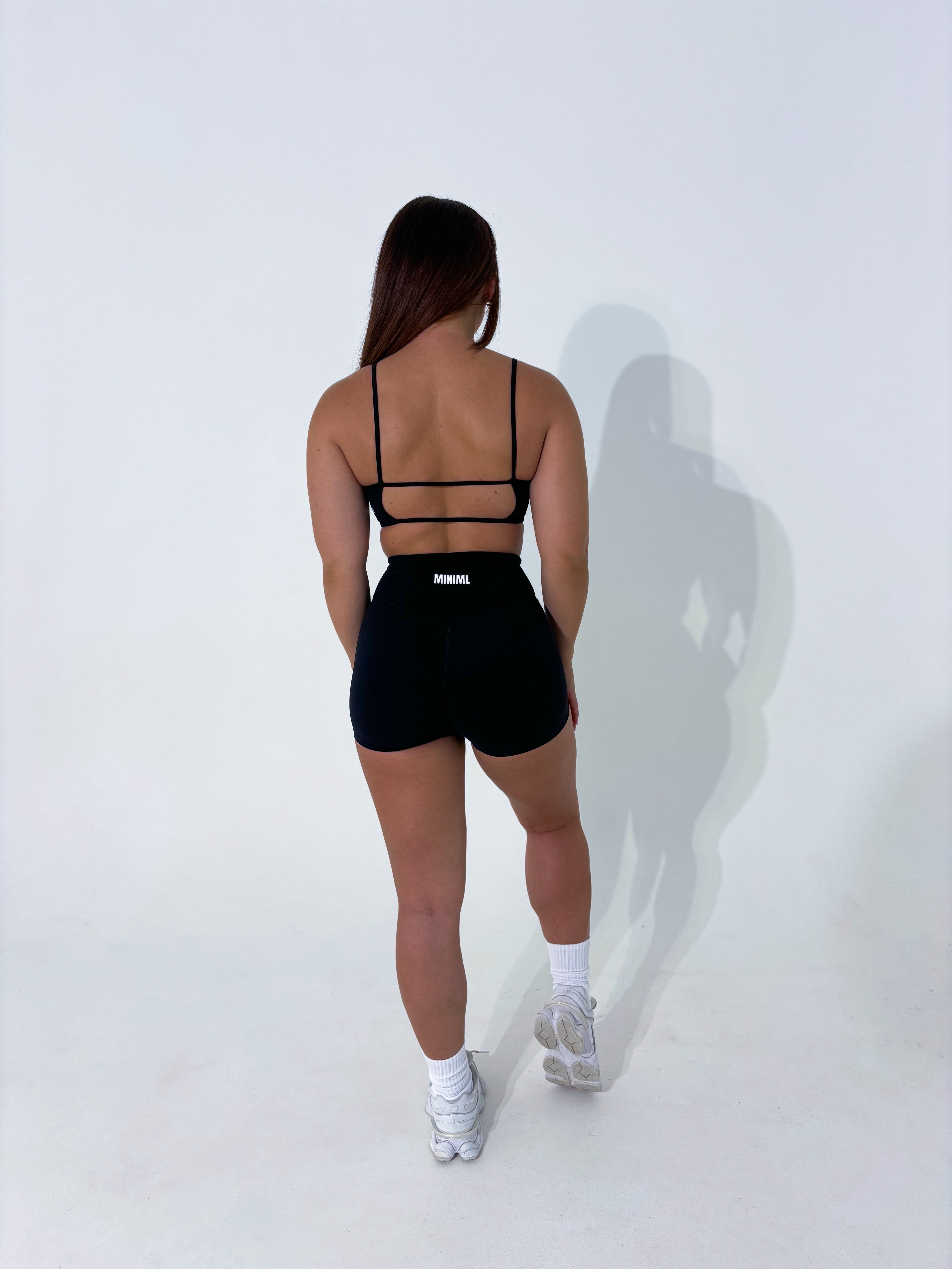 IT GIRL Shorts - Black