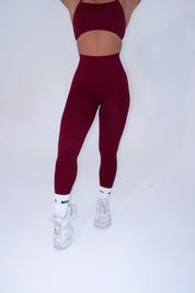 Ultimate Scrunch Tights - Cherry