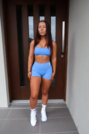 V Back Scrunch Short - Blue