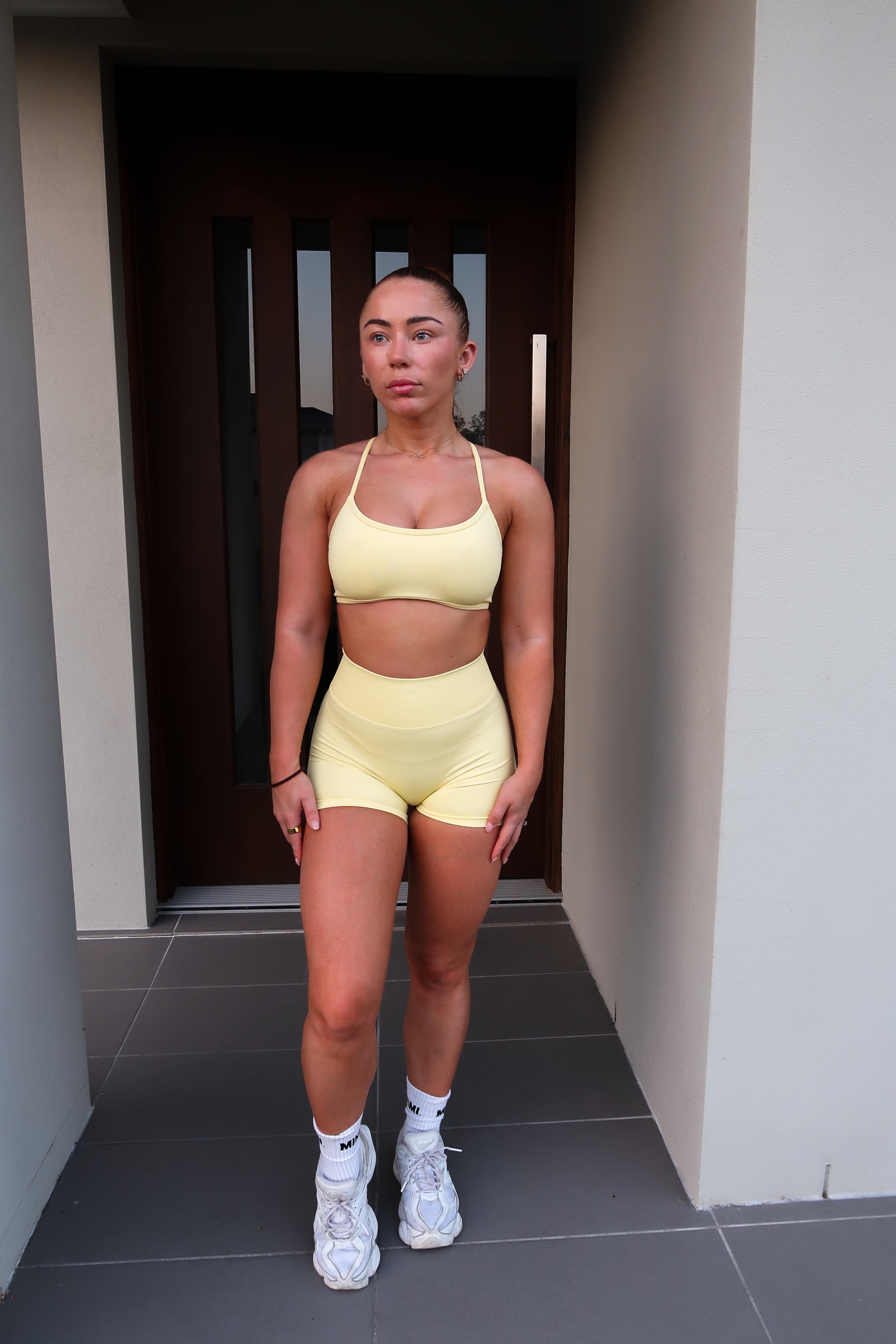 Ultimate Scrunch Shorts  - Lemon