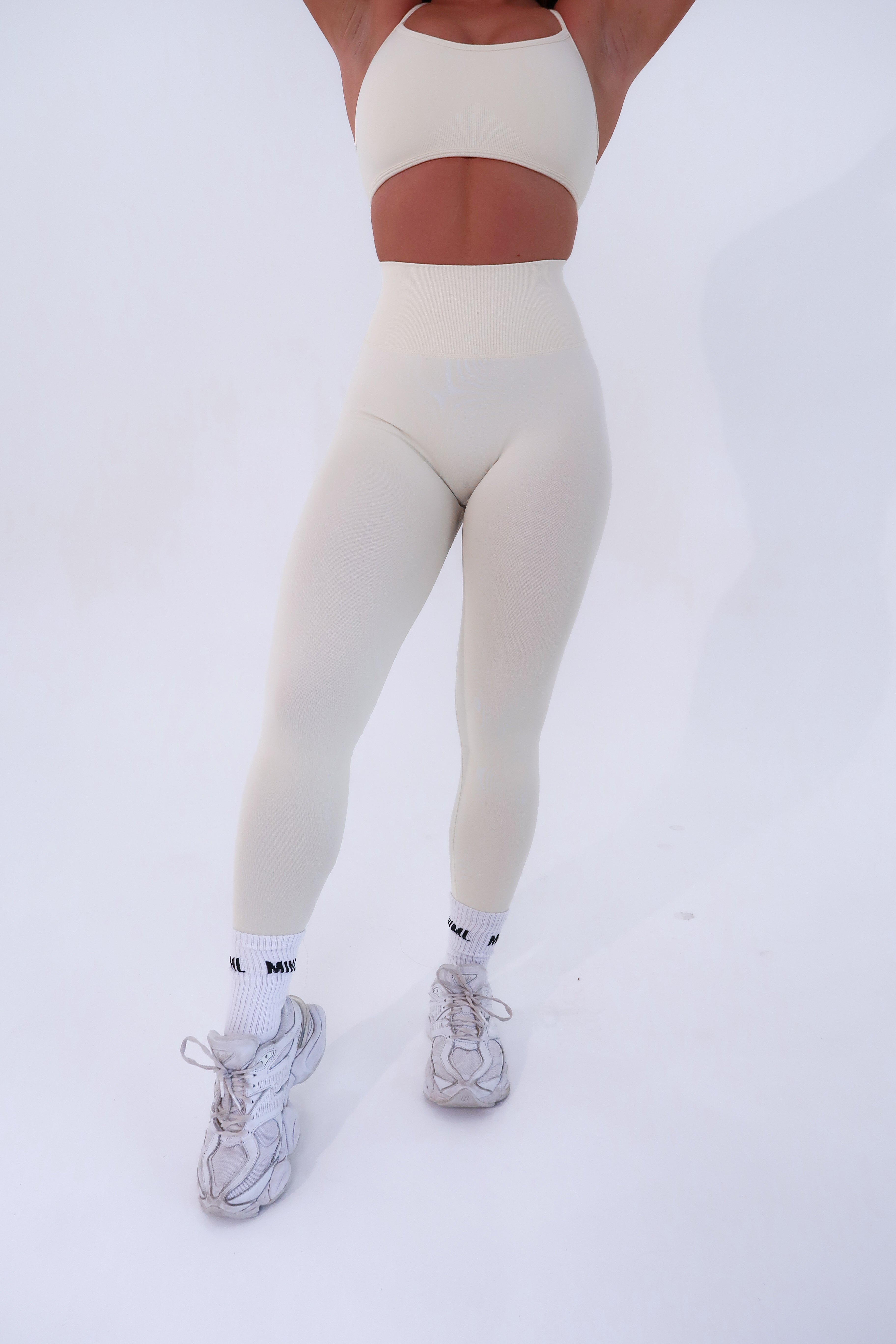 Ultimate Scrunch Tights - Vanilla