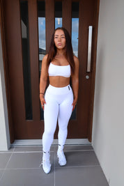 V Back Scrunch Tight - White