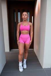 Ultimate Scrunch Short - Hot Pink