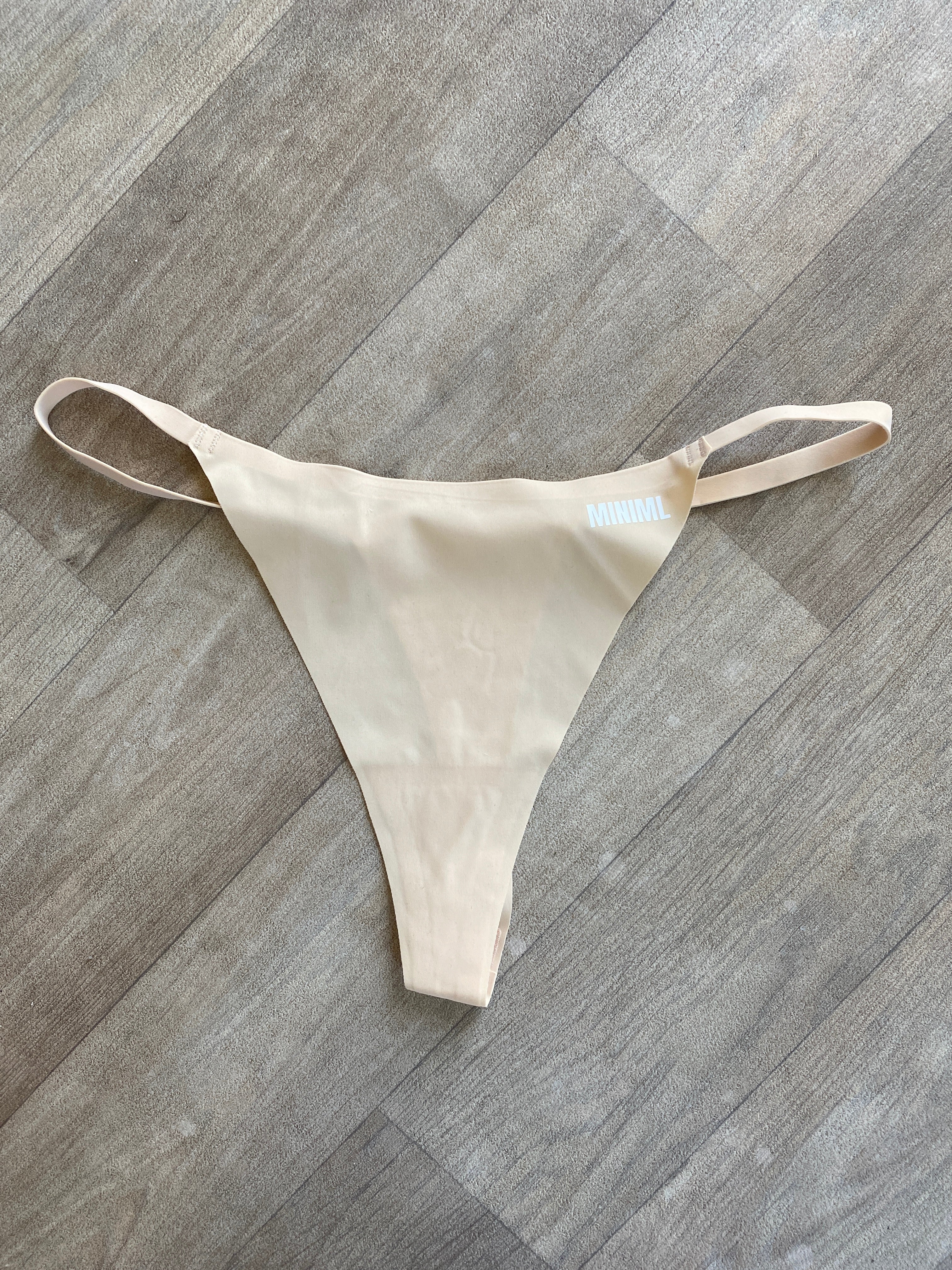 Seamless G-String - Nude