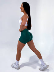 Ultimate Scrunch V Short - Forest Green